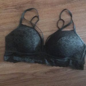 PINK Victoria’s Secret bralette